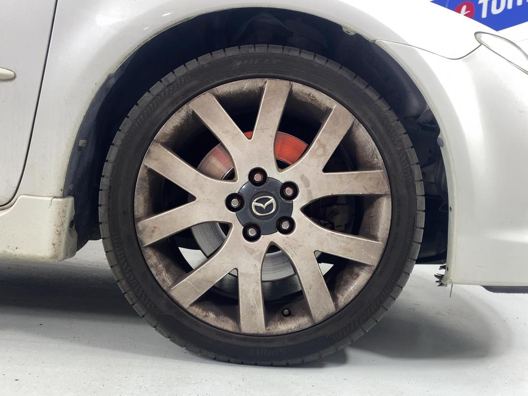 Photo '9' of Mazda Atenza