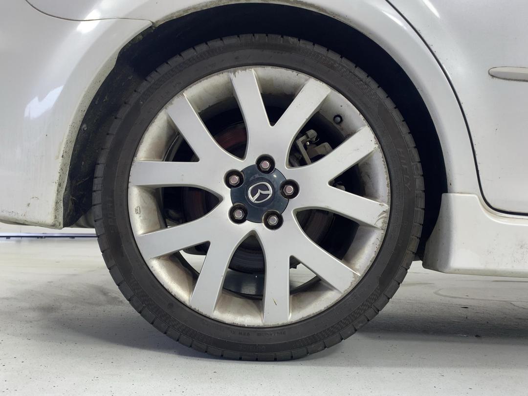 Photo '12' of Mazda Atenza