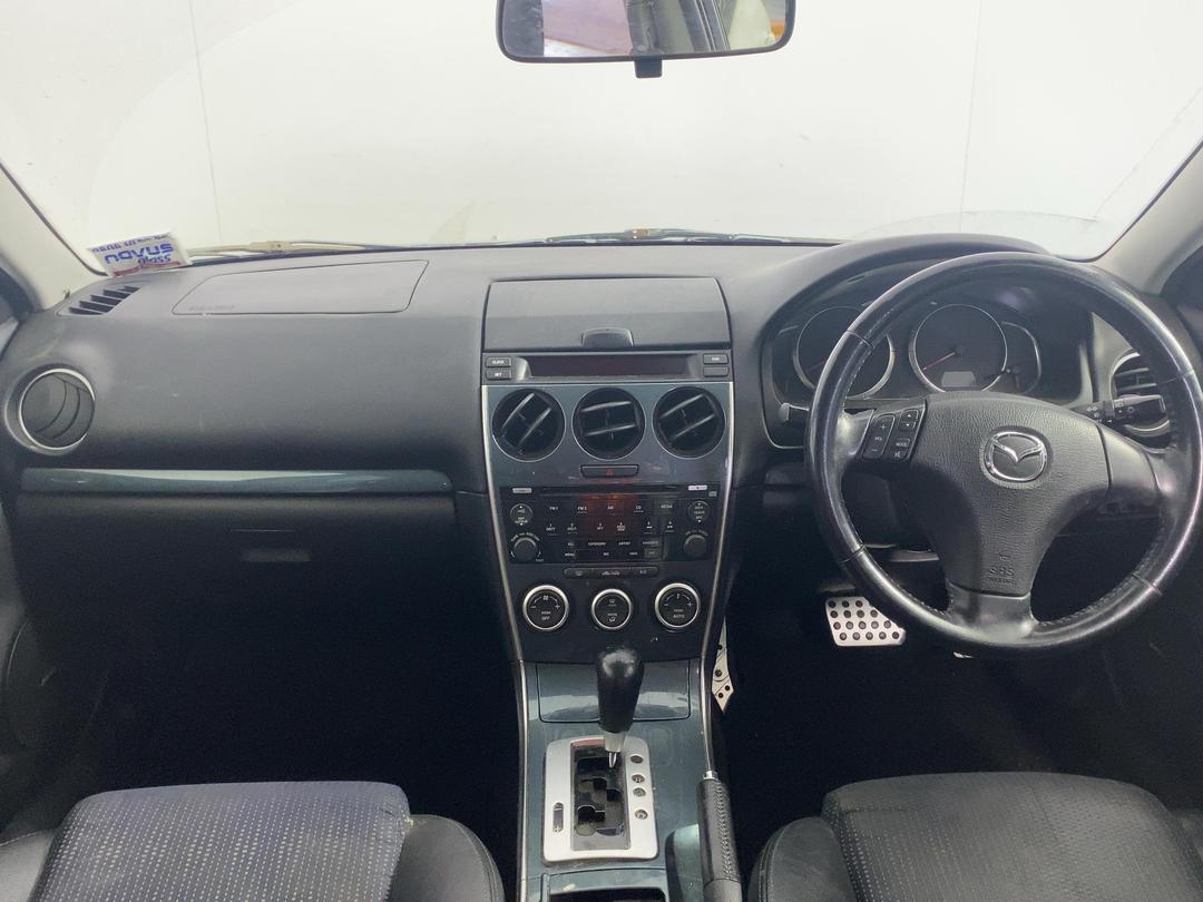 Photo '17' of Mazda Atenza