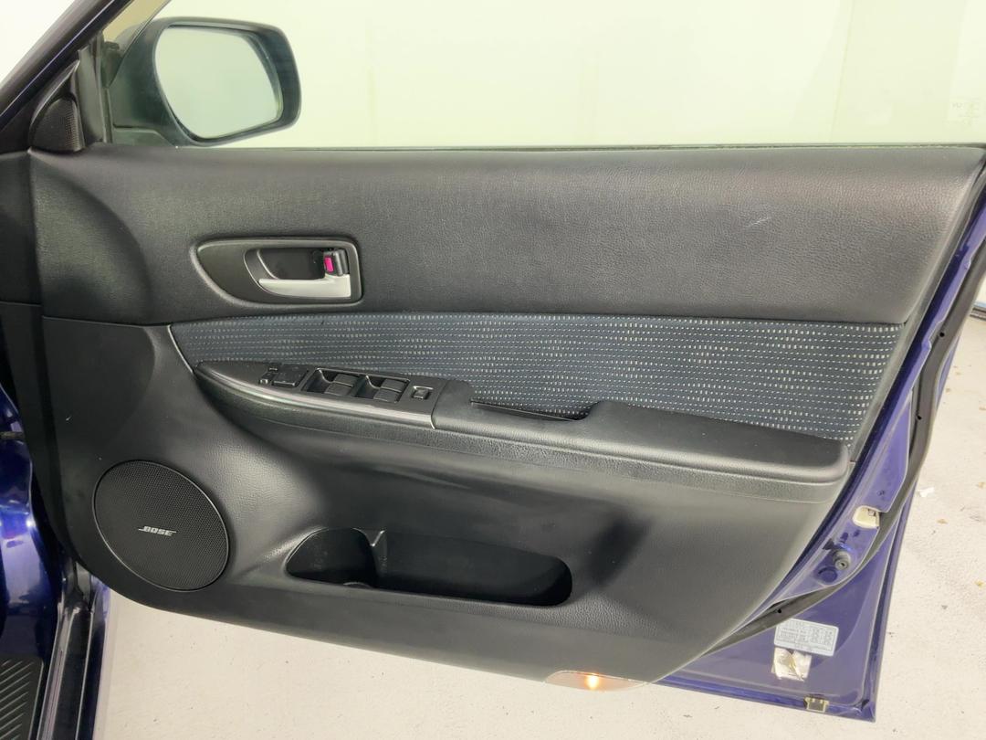 Photo '15' of Mazda Atenza