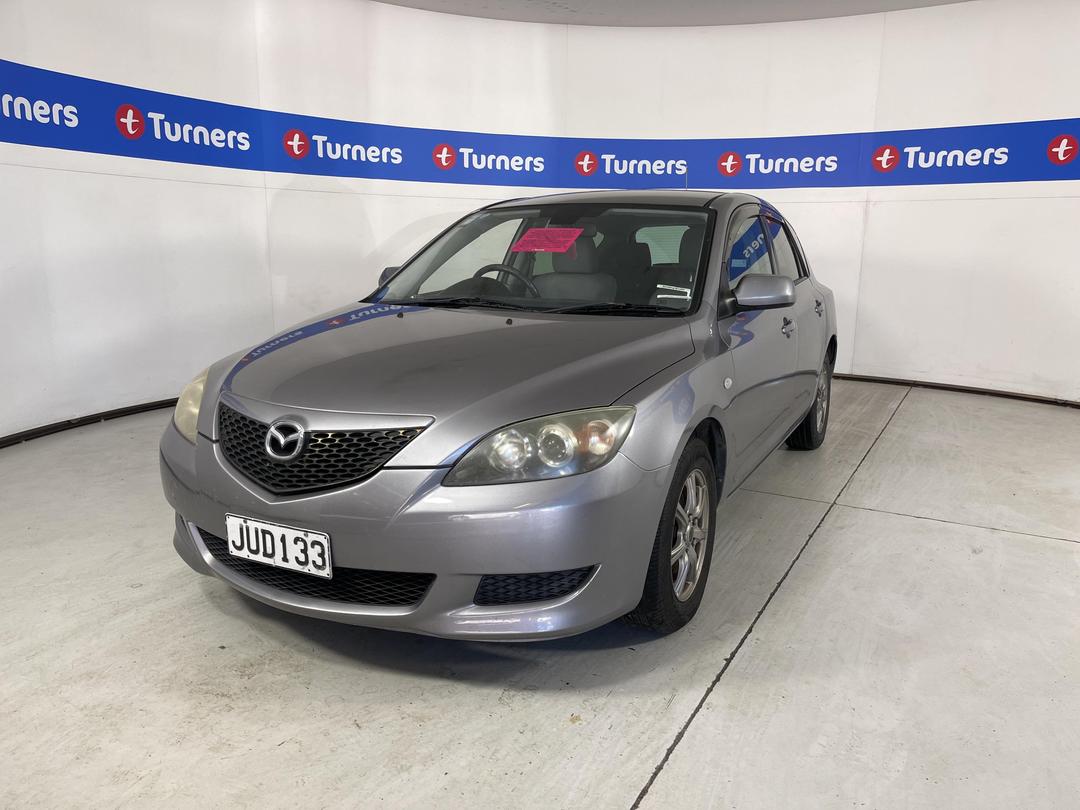 Photo '4' of Mazda Axela