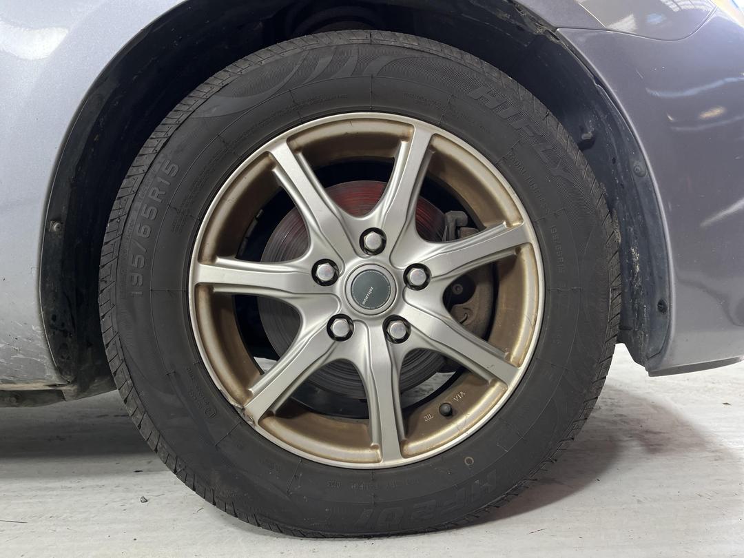 Photo '2' of Mazda Axela