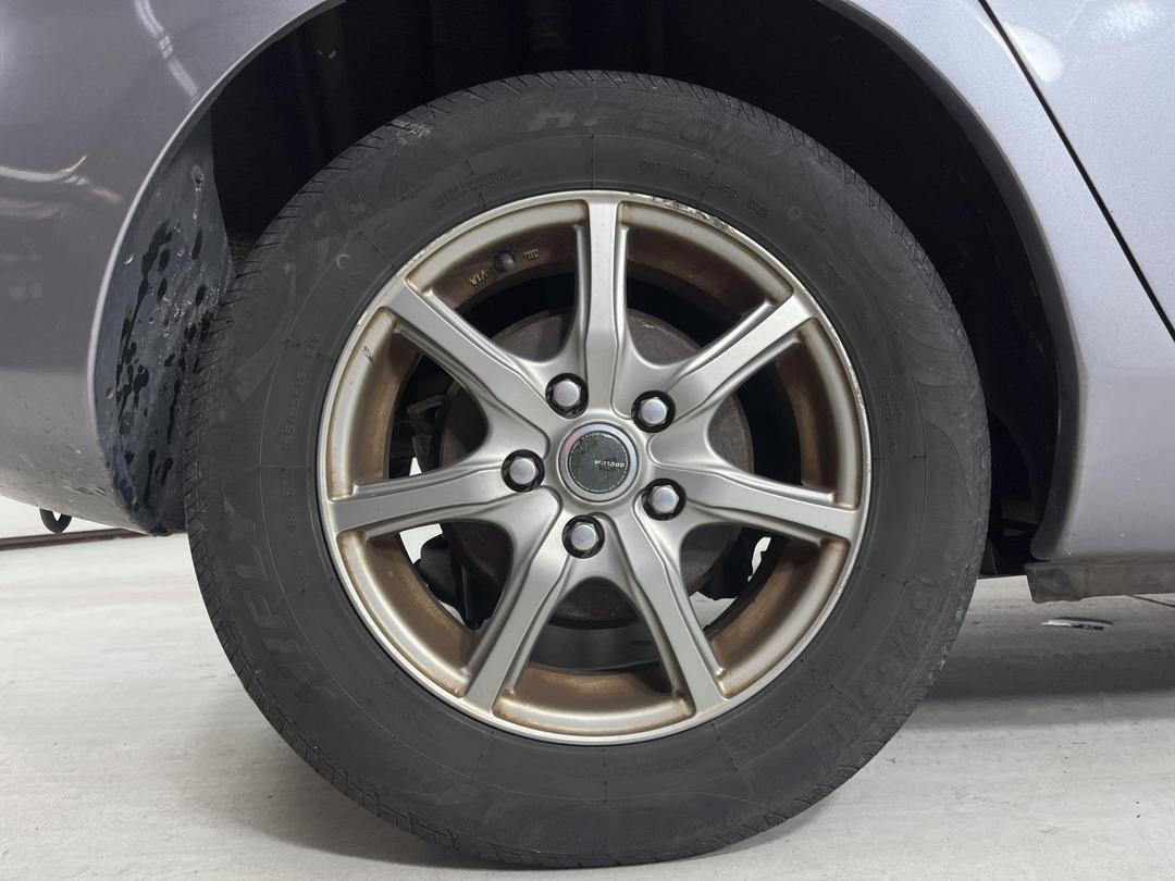 Photo '8' of Mazda Axela