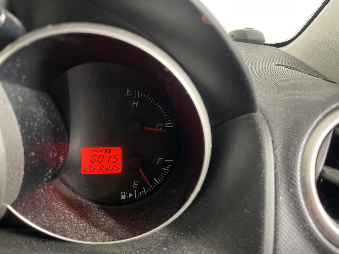 Photo '16' of Mazda Axela