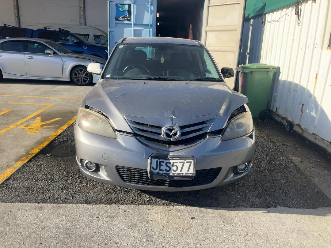 Photo '2' of Mazda Axela