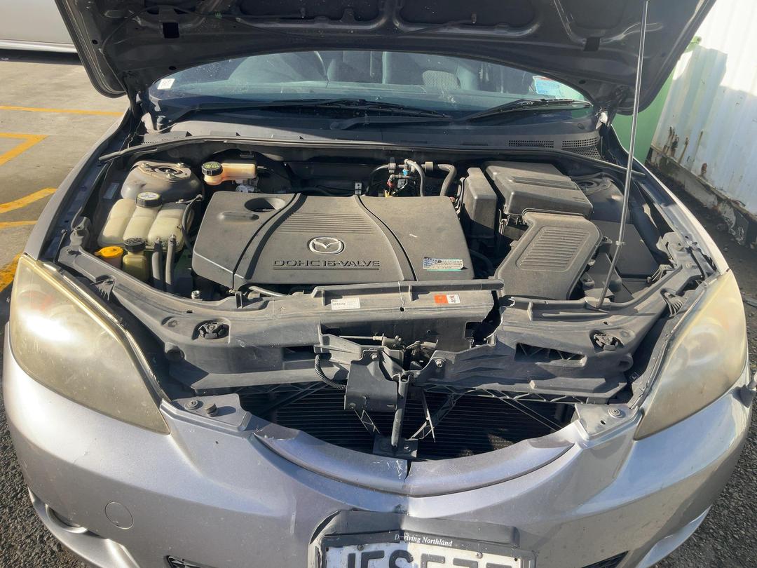 Photo '23' of Mazda Axela