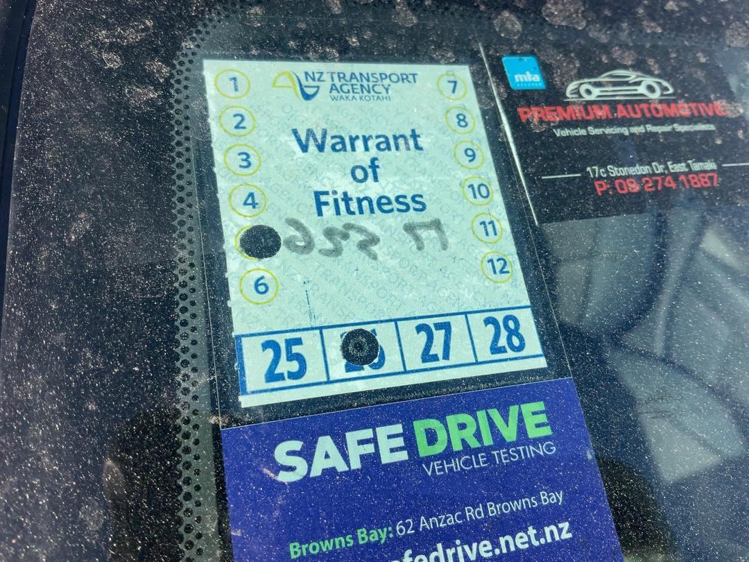 Photo '27' of Mazda Axela