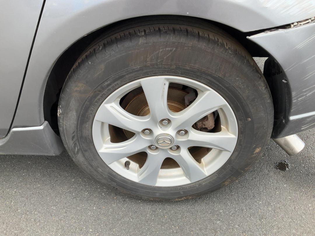 Photo '12' of Mazda Axela