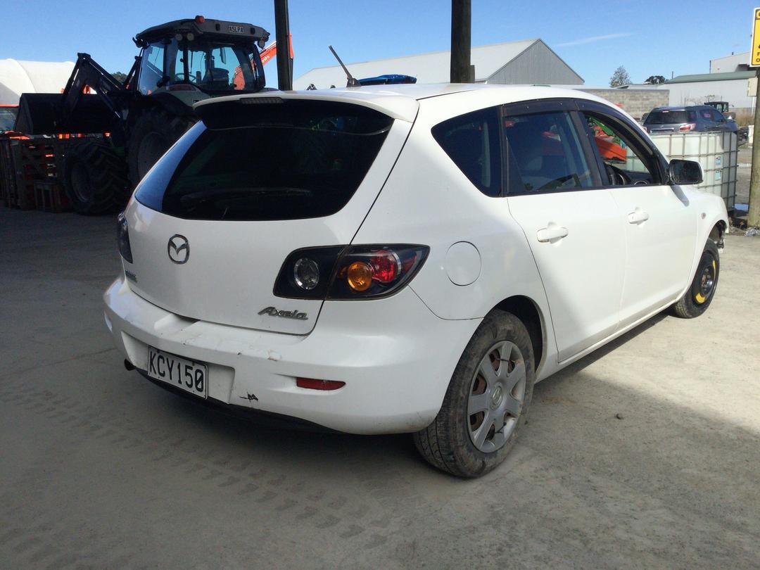 Photo '7' of Mazda Axela