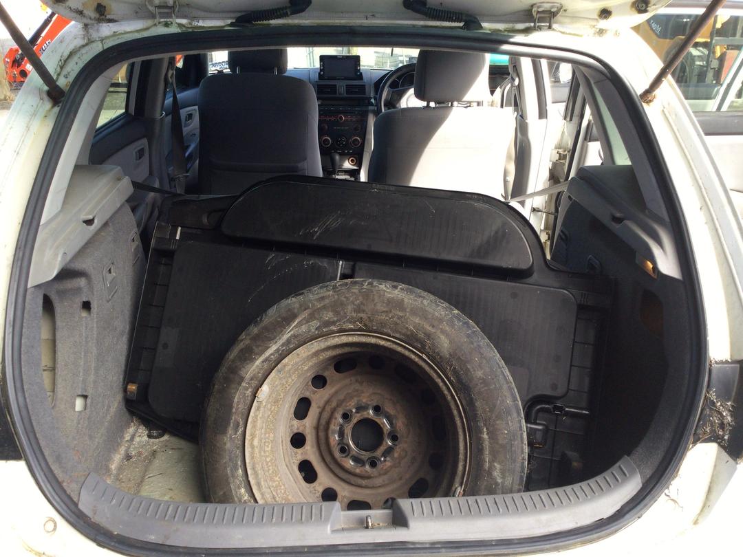 Photo '15' of Mazda Axela