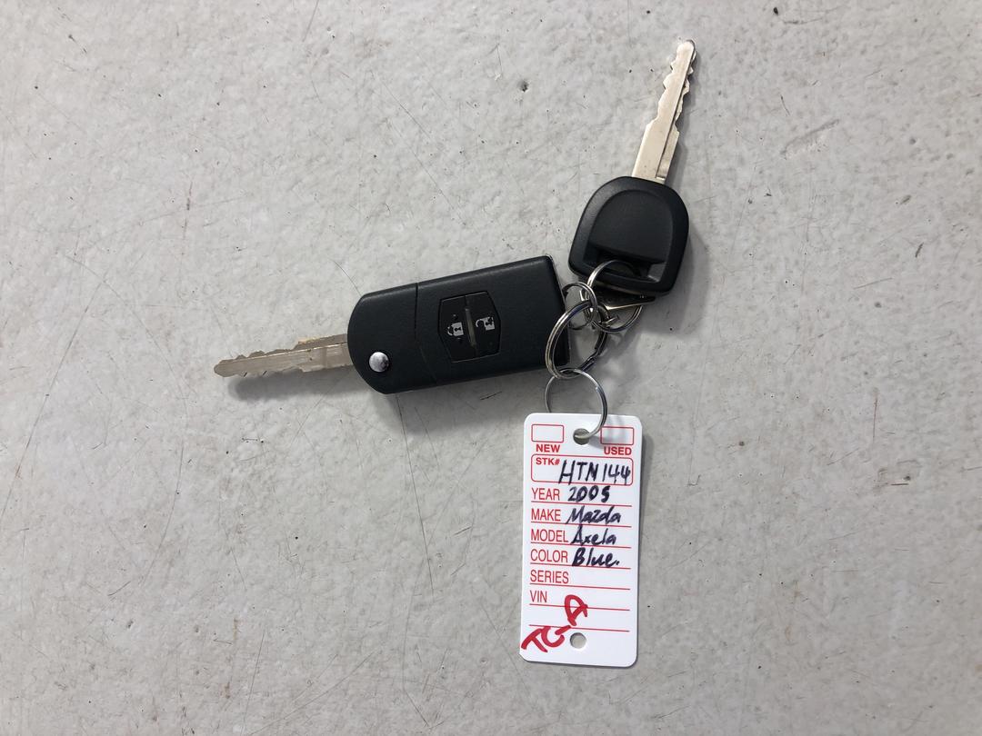 Photo '16' of Mazda Axela