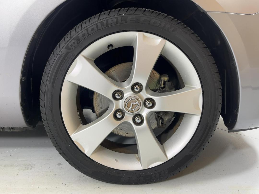 Photo '9' of Mazda Axela