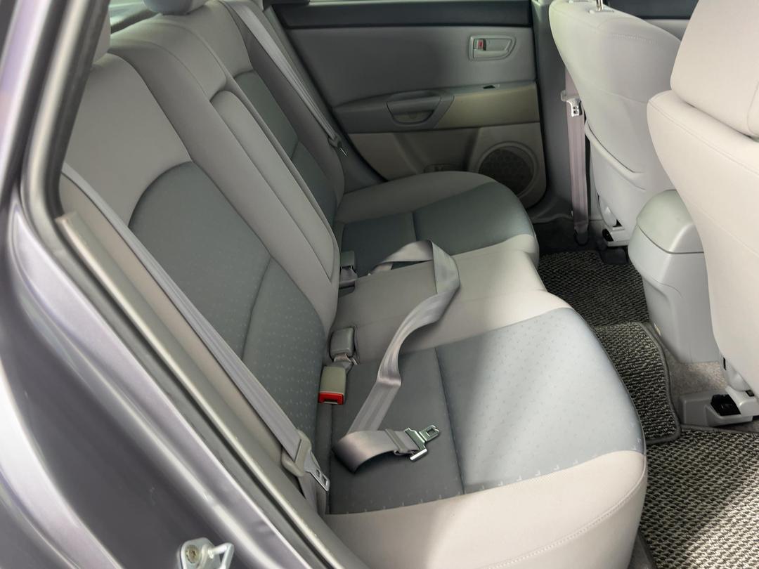 Photo '20' of Mazda Axela