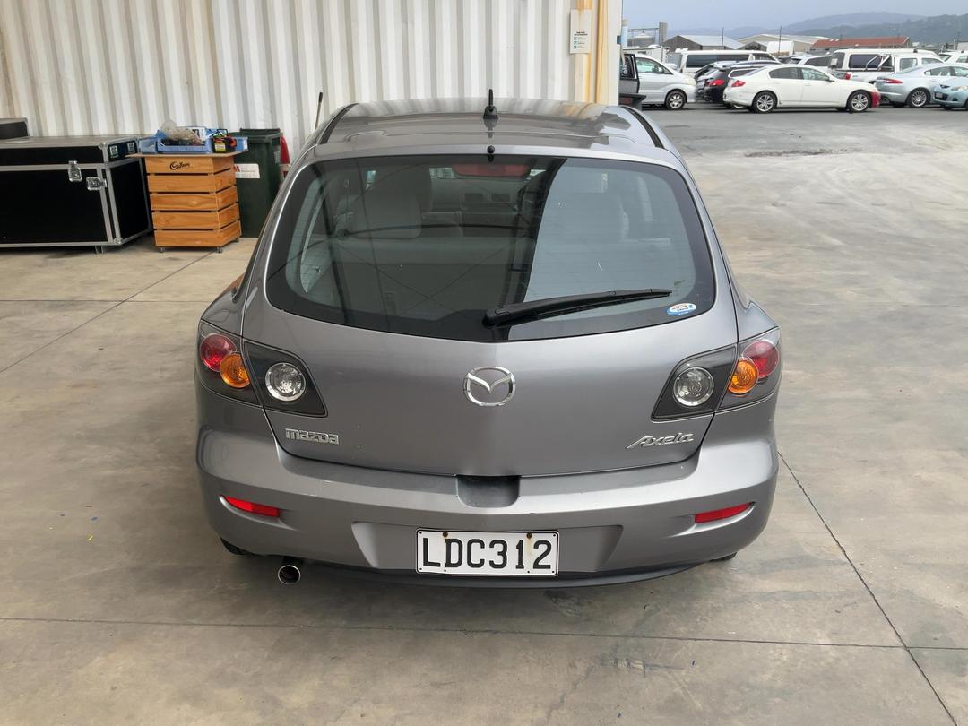 Photo '6' of Mazda Axela Photo '6' of Mazda Axela