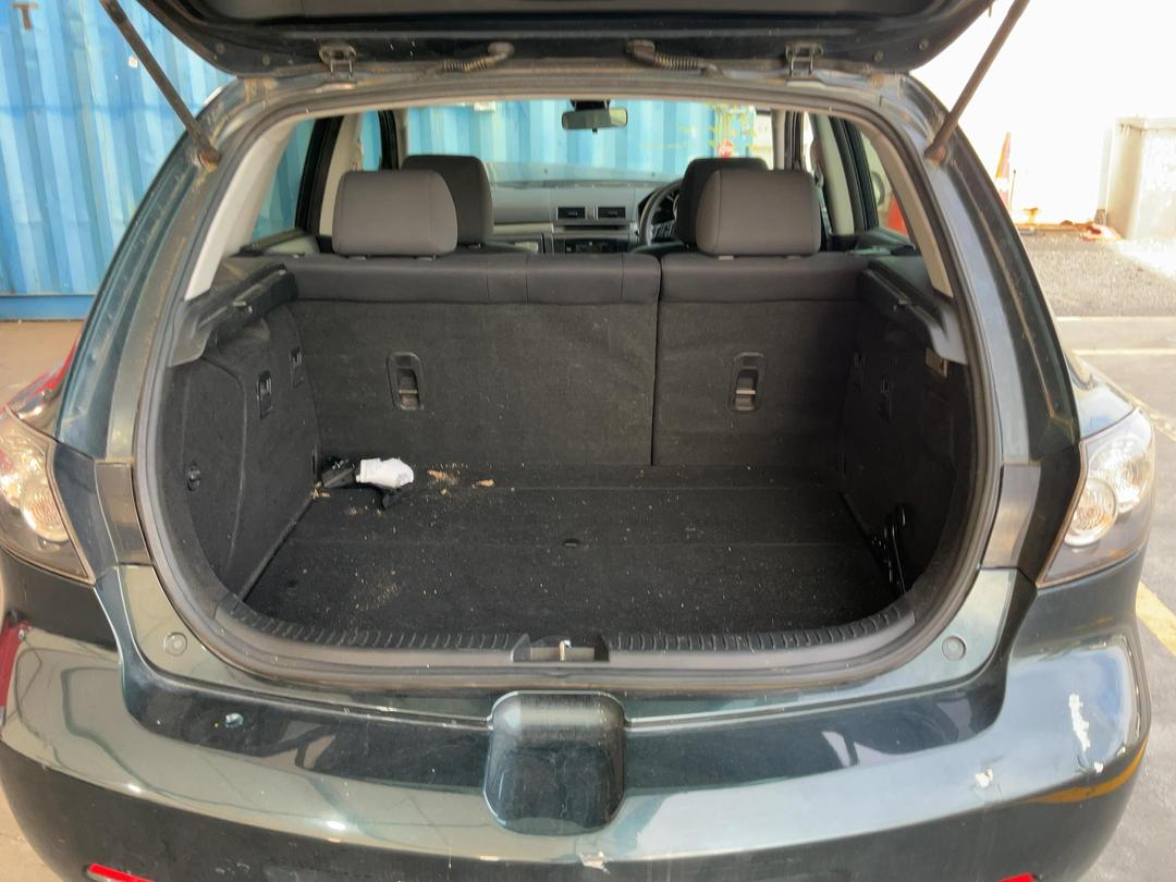 Photo '19' of Mazda Axela