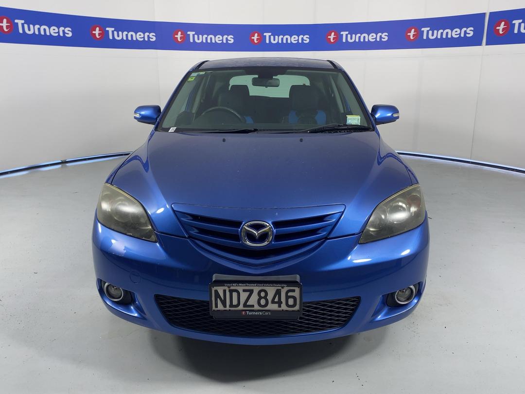 Photo '2' of Mazda Axela