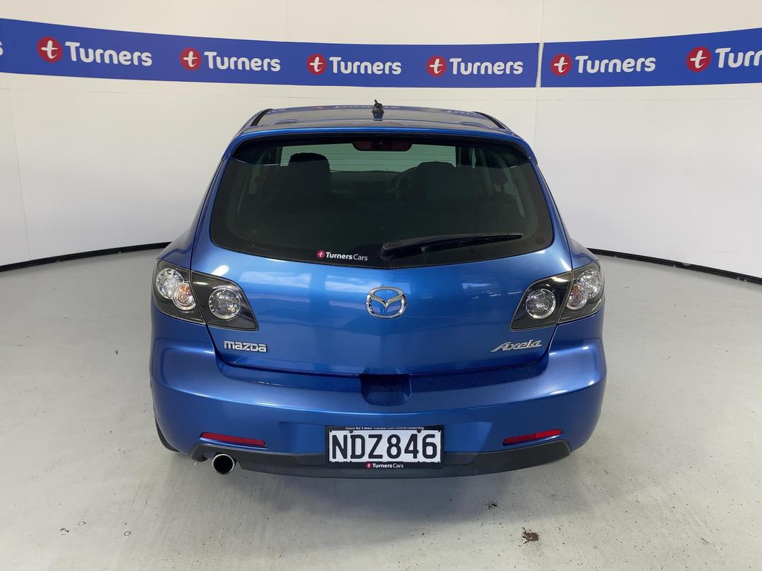 Photo '6' of Mazda Axela
