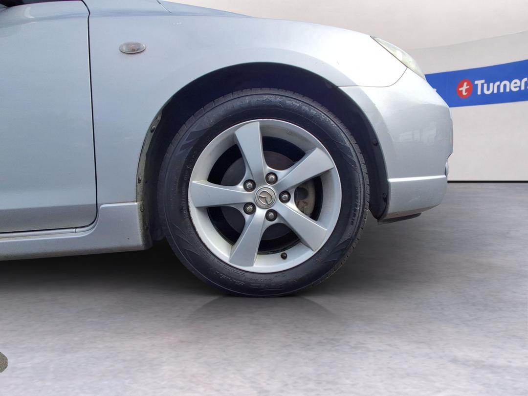 Photo '9' of Mazda Axela