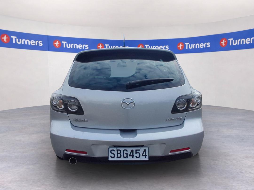 Photo '6' of Mazda Axela