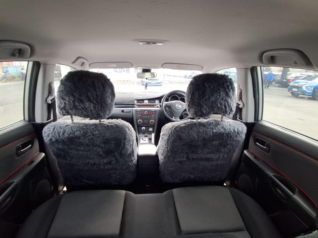 Photo '18' of Mazda Axela