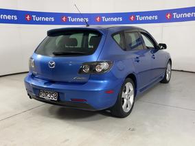 Photo '7' of Mazda Axela