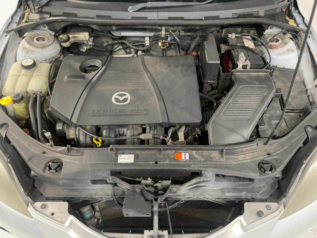 Photo '13' of Mazda Axela