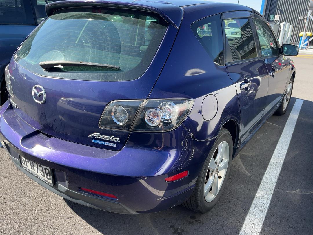 Photo '6' of Mazda Axela Photo '6' of Mazda Axela