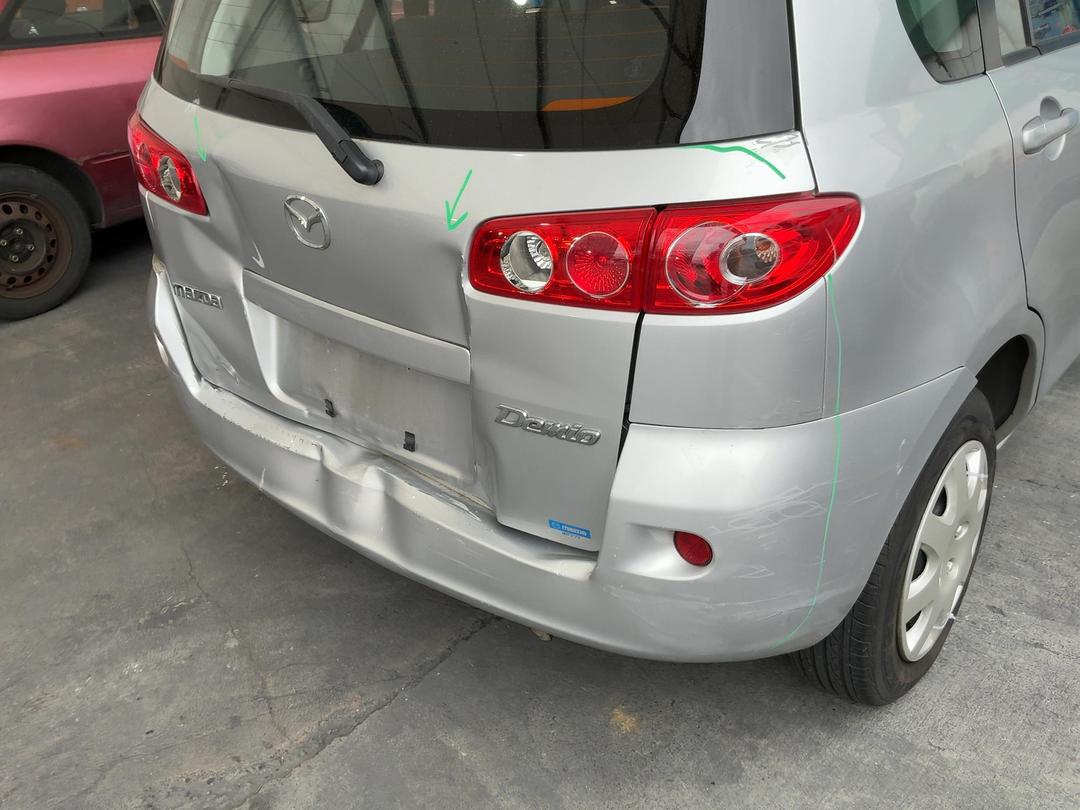 Photo '15' of Mazda Demio Photo '15' of Mazda Demio