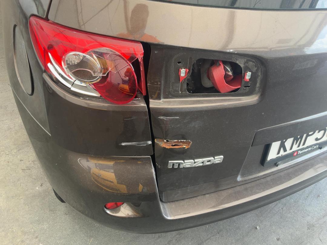 Photo '13' of Mazda Demio