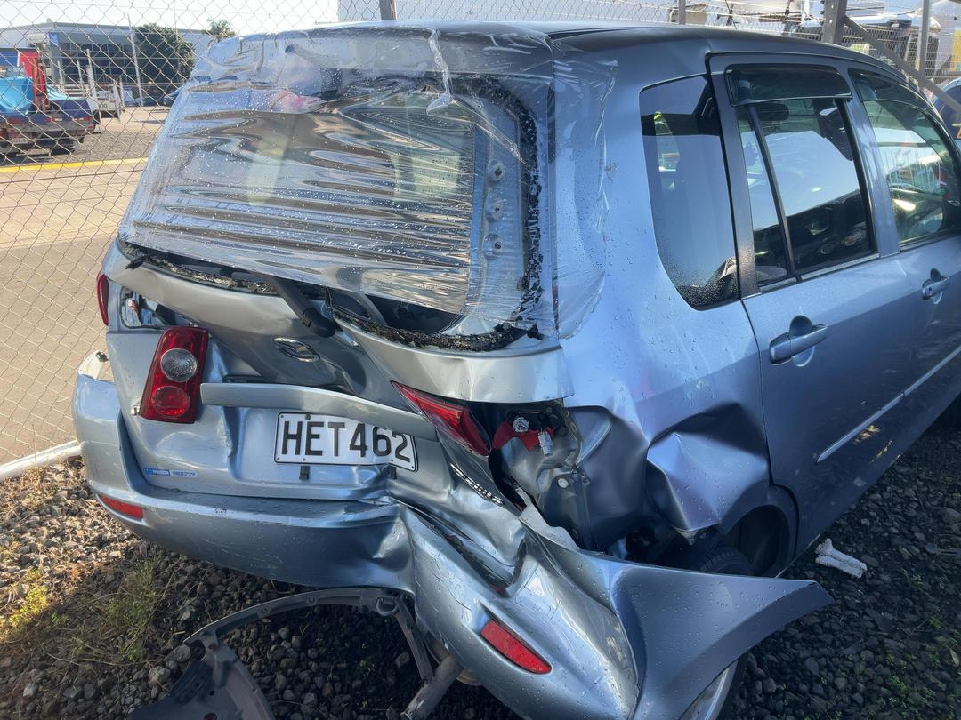 Photo '6' of Mazda Demio