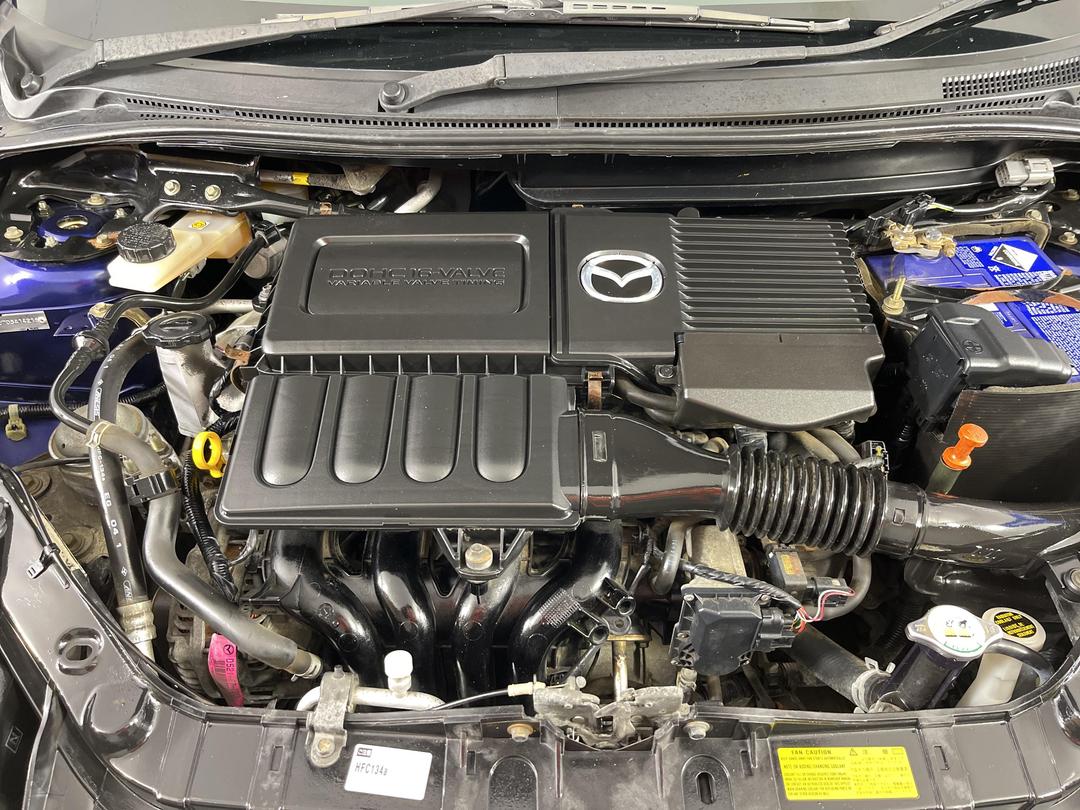 Photo '13' of Mazda Demio