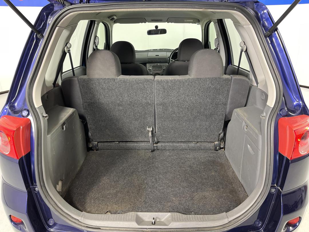 Photo '14' of Mazda Demio