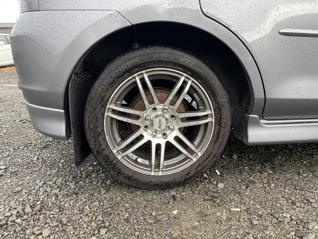 Photo '10' of Mazda Demio