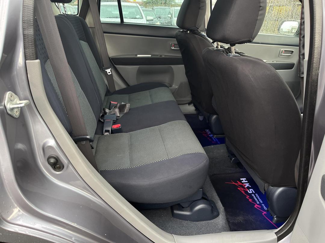 Photo '18' of Mazda Demio