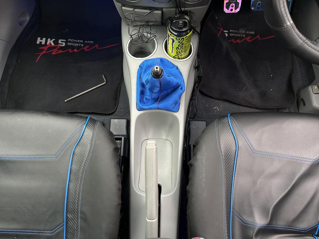 Photo '16' of Mazda Demio