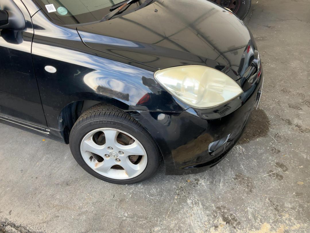 Photo '4' of Mazda Demio