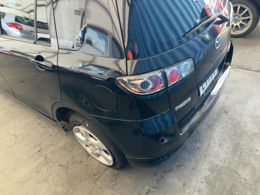 Photo '11' of Mazda Demio