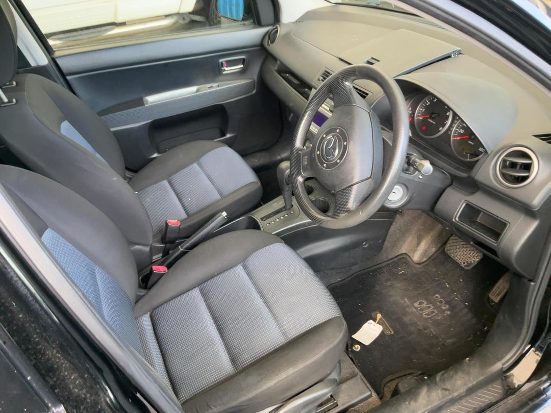 Photo '19' of Mazda Demio