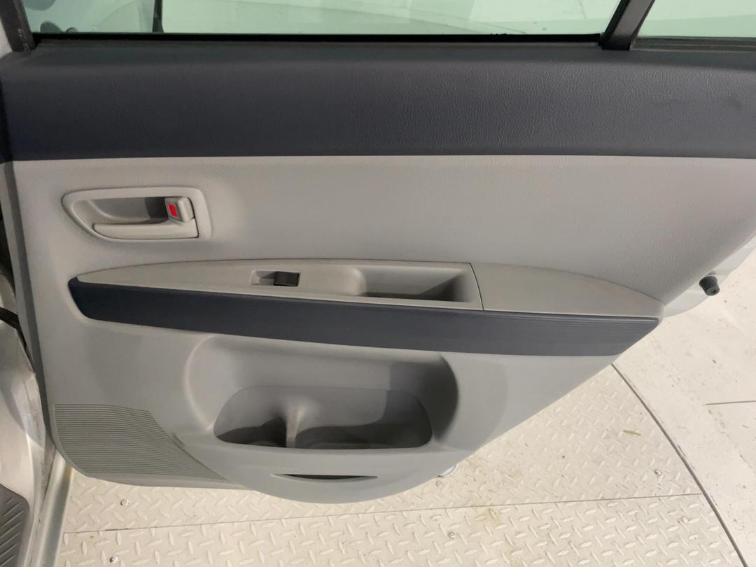 Photo '17' of Mazda Demio Photo '17' of Mazda Demio