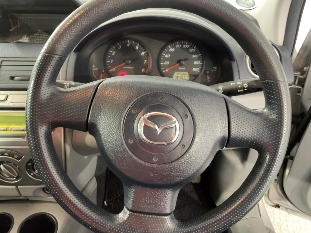Photo '22' of Mazda Demio Photo '22' of Mazda Demio