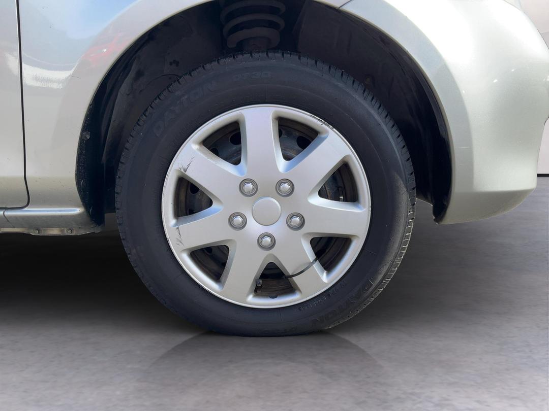 Photo '9' of Mazda Demio