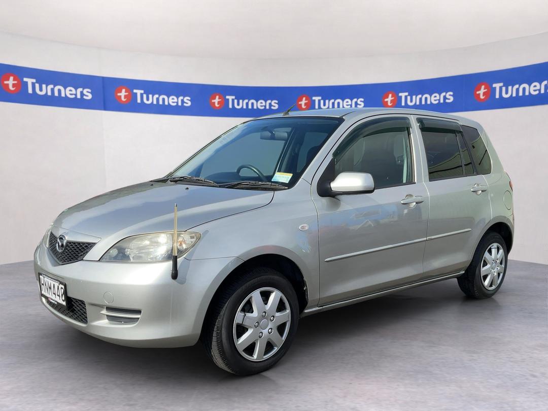 Photo '4' of Mazda Demio
