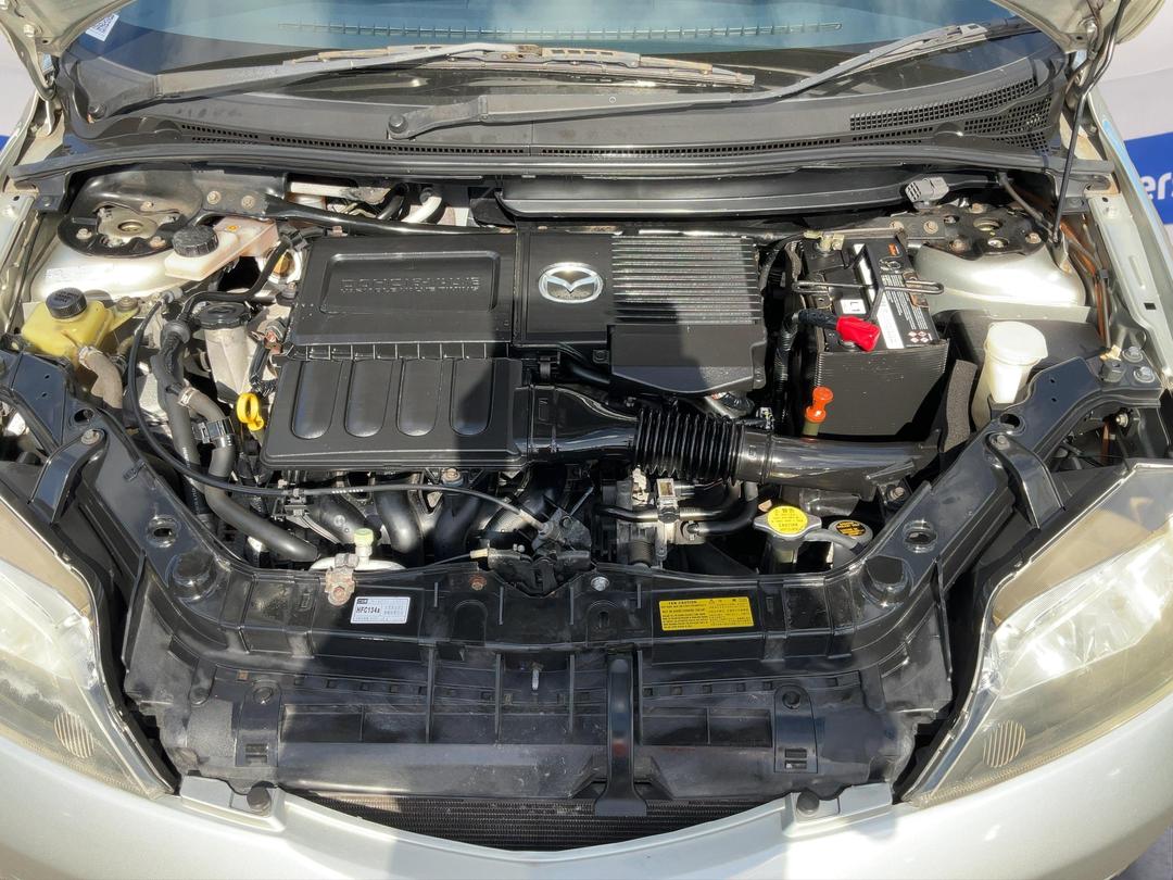 Photo '13' of Mazda Demio