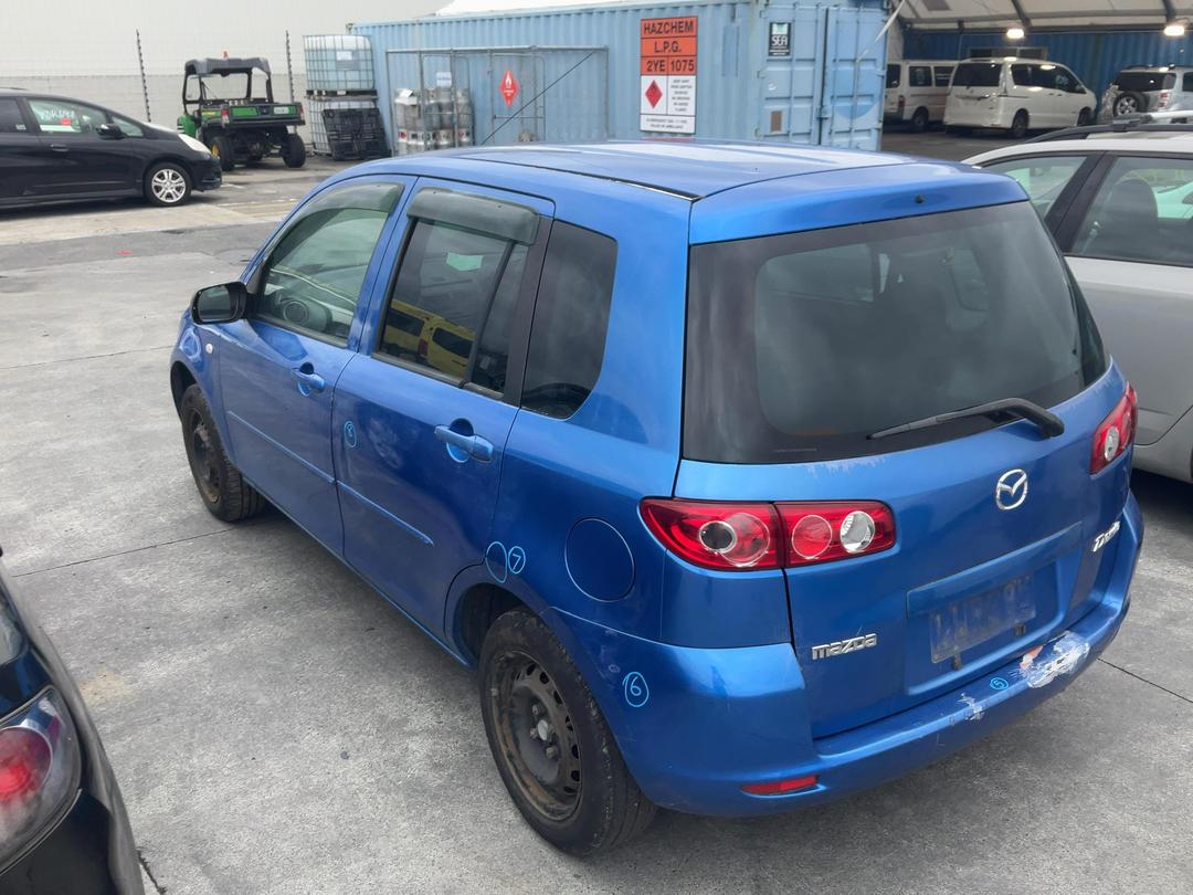 Photo '9' of Mazda Demio Photo '9' of Mazda Demio