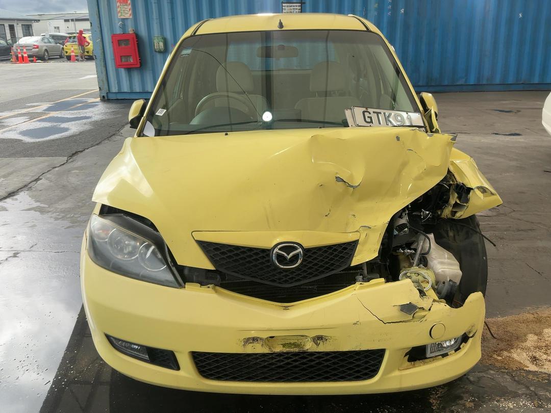 Photo '2' of Mazda Demio