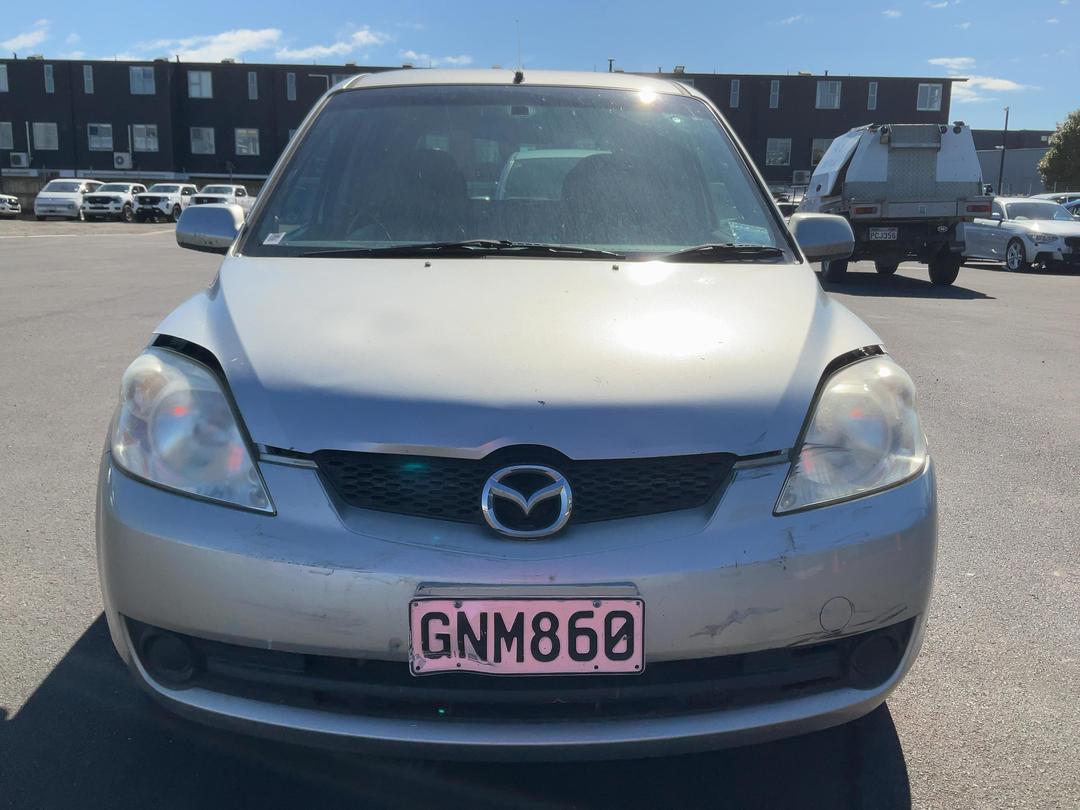 Photo '3' of Mazda Demio