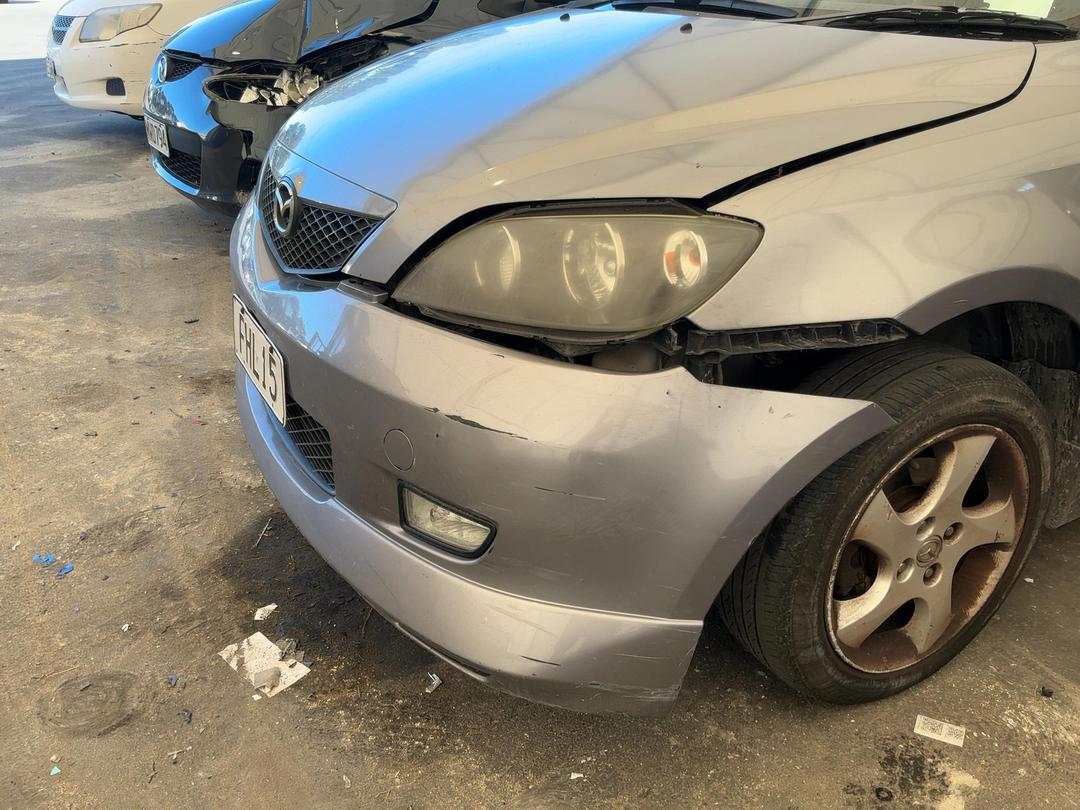 Photo '2' of Mazda Demio