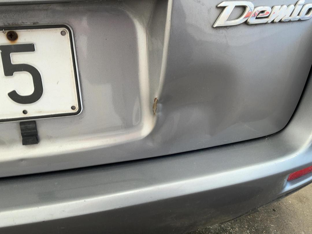 Photo '6' of Mazda Demio