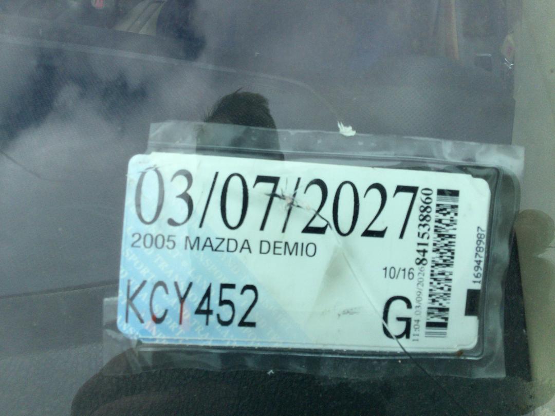 Photo '19' of Mazda Demio Photo '19' of Mazda Demio