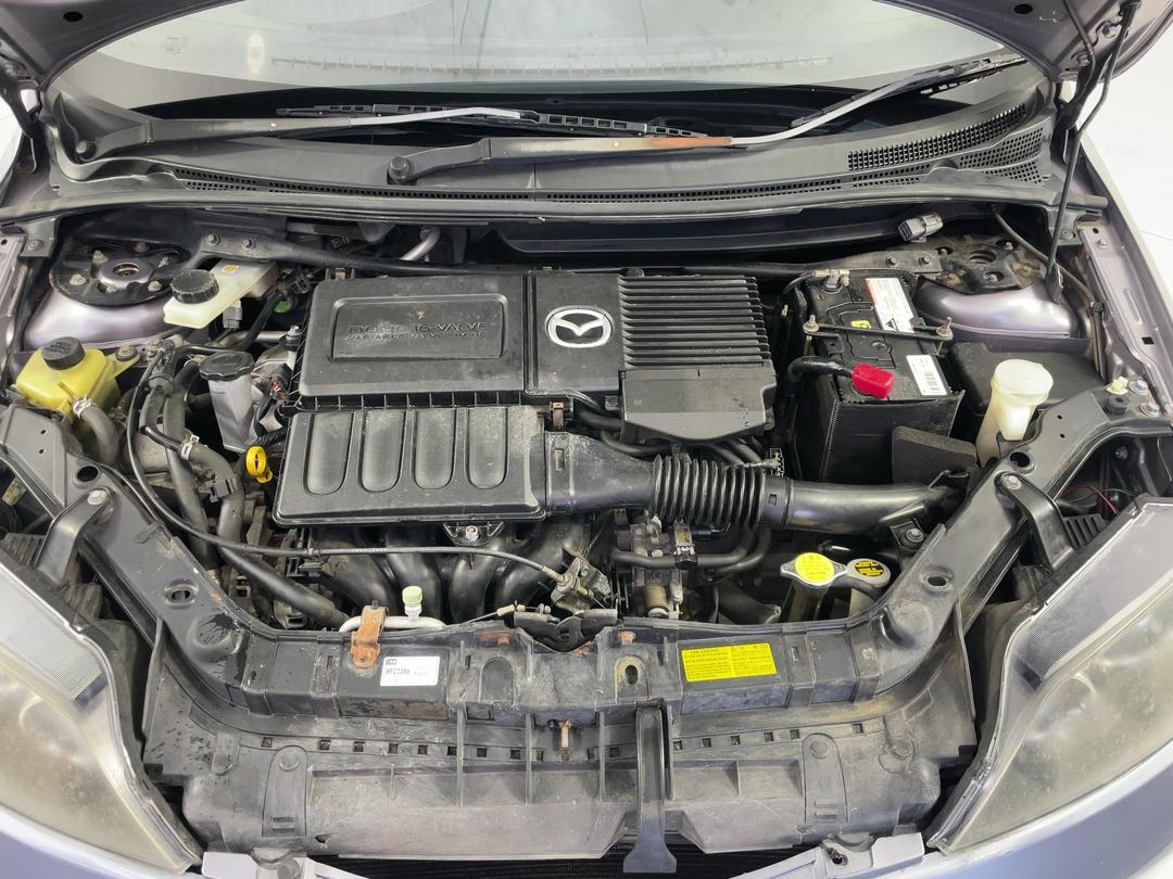 Photo '13' of Mazda Demio